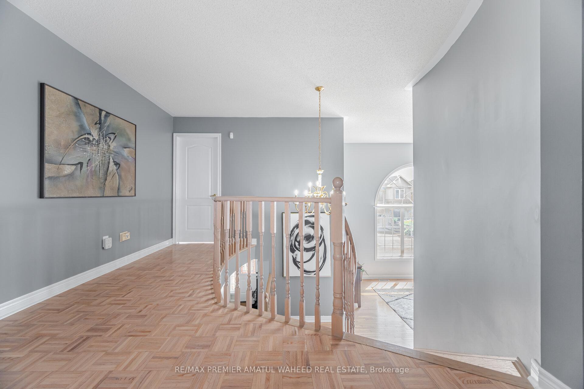 Photo 25 of 106 Tierra Avenue, Vaughan, Vellore Village — HOMEH