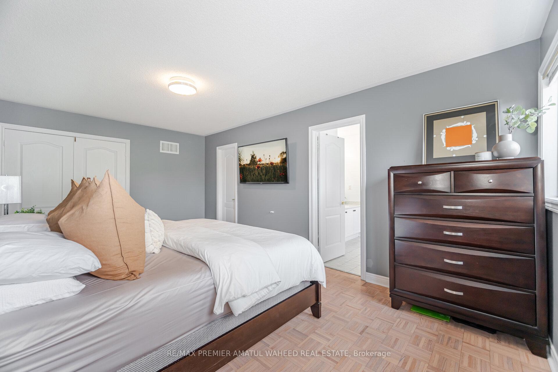 Photo 27 of 106 Tierra Avenue, Vaughan, Vellore Village — HOMEH
