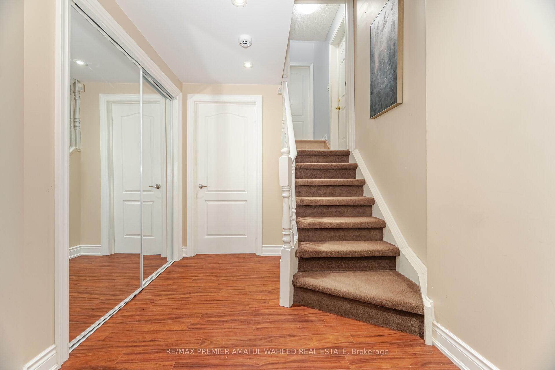 Photo 36 of 106 Tierra Avenue, Vaughan, Vellore Village — HOMEH