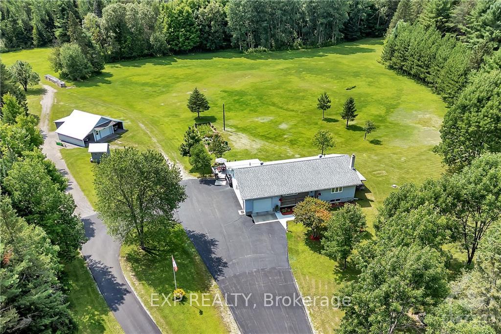 Photo 8 of 34009 Highway 41, Bonnechere Valley, Eganville/Bonnechere Twp — HOMEH