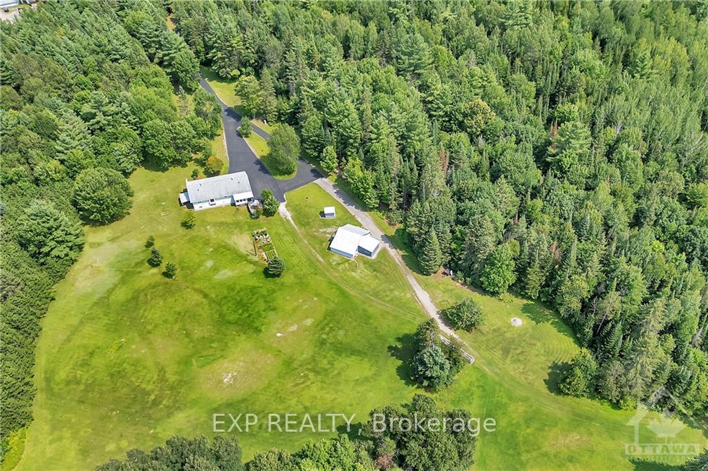 Photo 4 of 34009 Highway 41, Bonnechere Valley, Eganville/Bonnechere Twp — HOMEH