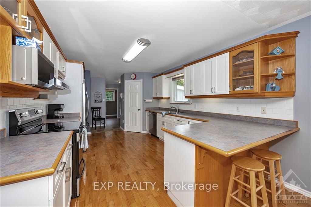 Photo 5 of 34009 Highway 41, Bonnechere Valley, Eganville/Bonnechere Twp — HOMEH