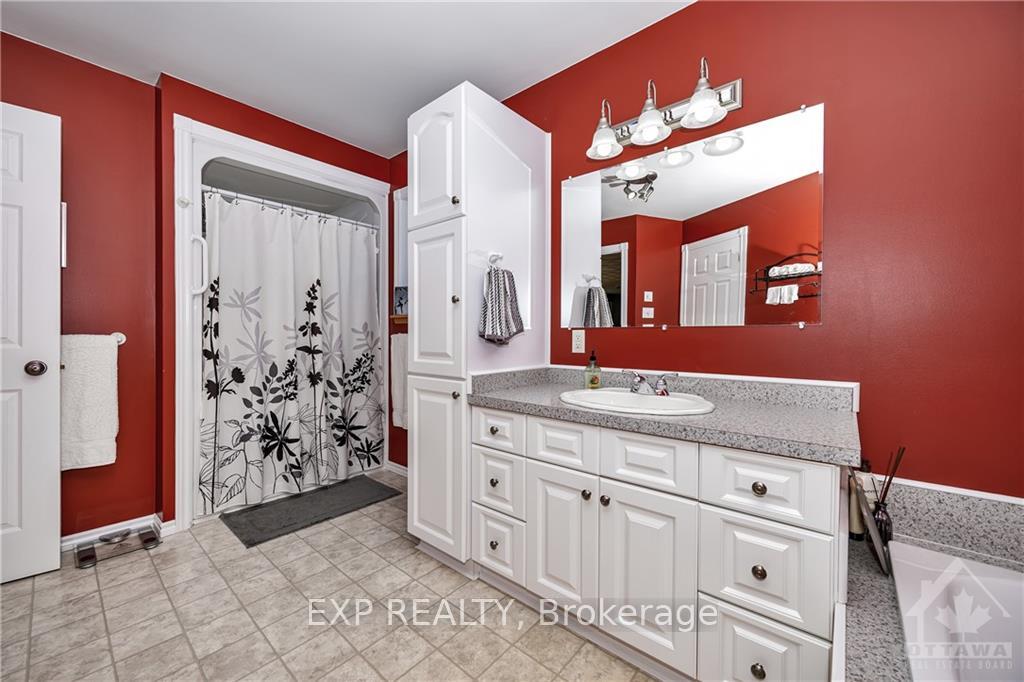 Photo 22 of 34009 Highway 41, Bonnechere Valley, Eganville/Bonnechere Twp — HOMEH