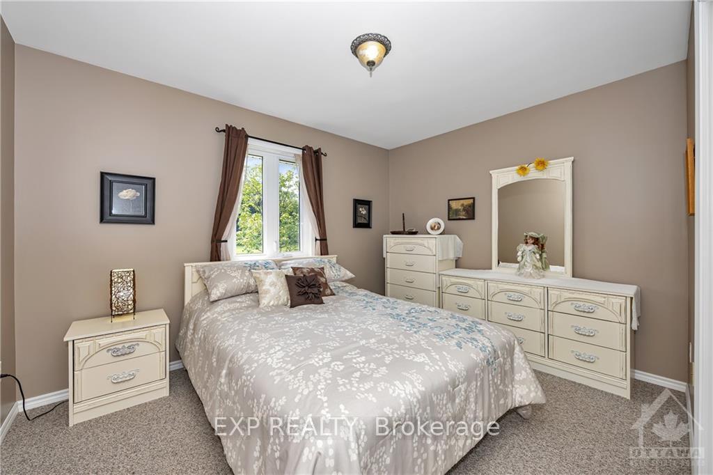 Photo 19 of 34009 Highway 41, Bonnechere Valley, Eganville/Bonnechere Twp — HOMEH
