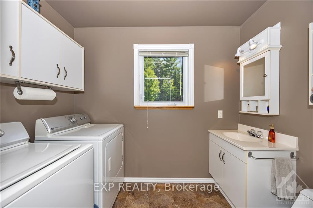 Photo 15 of 34009 Highway 41, Bonnechere Valley, Eganville/Bonnechere Twp — HOMEH