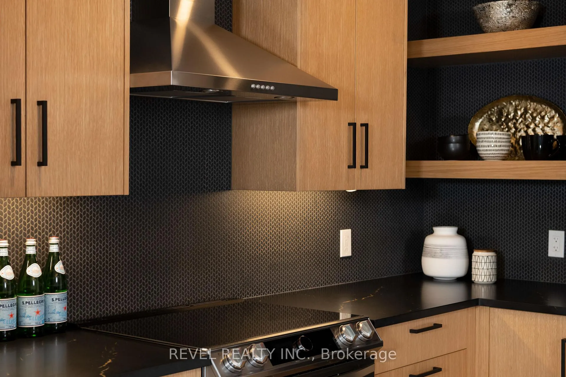 Photo 6 of 92 Elgin Street, Zorra, Embro — HOMEH