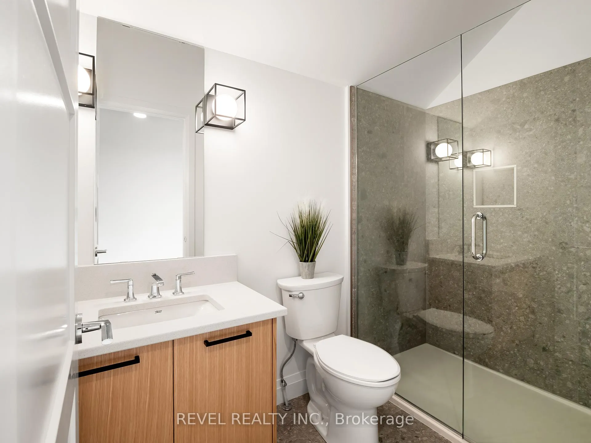 Photo 16 of 92 Elgin Street, Zorra, Embro — HOMEH