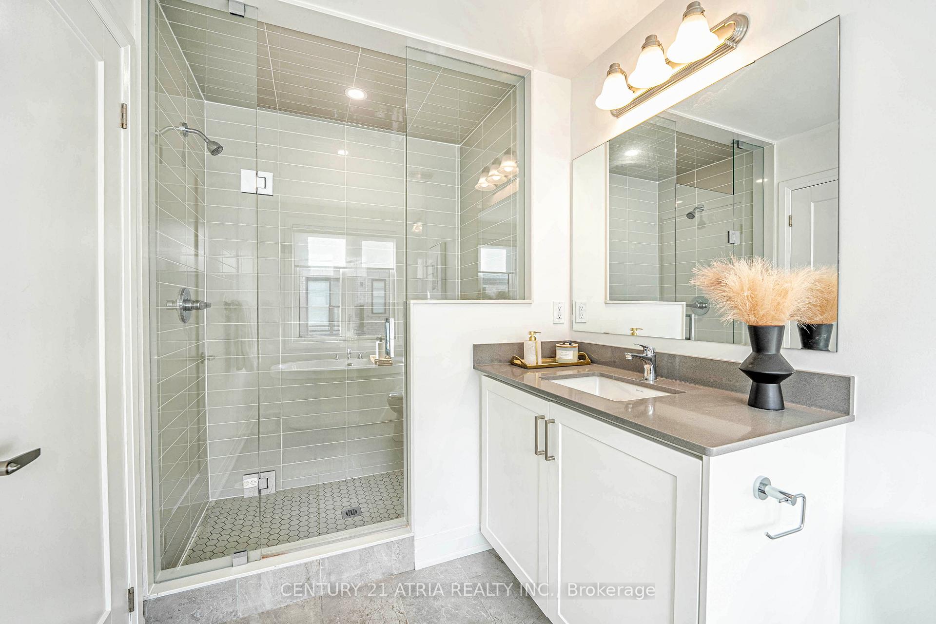 Photo 21 of 6 Tulocay Lane, Markham, Wismer — HOMEH