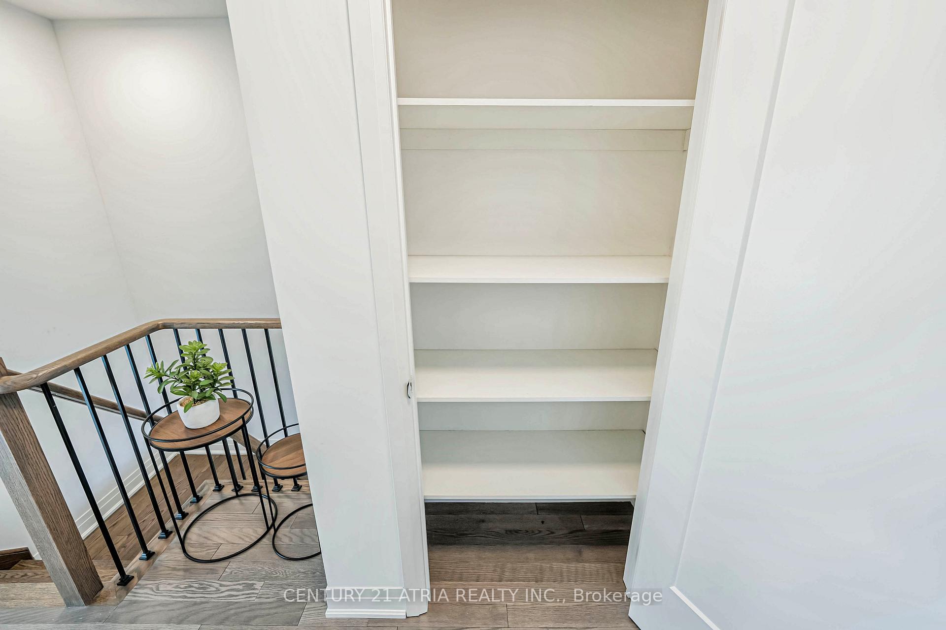 Photo 27 of 6 Tulocay Lane, Markham, Wismer — HOMEH