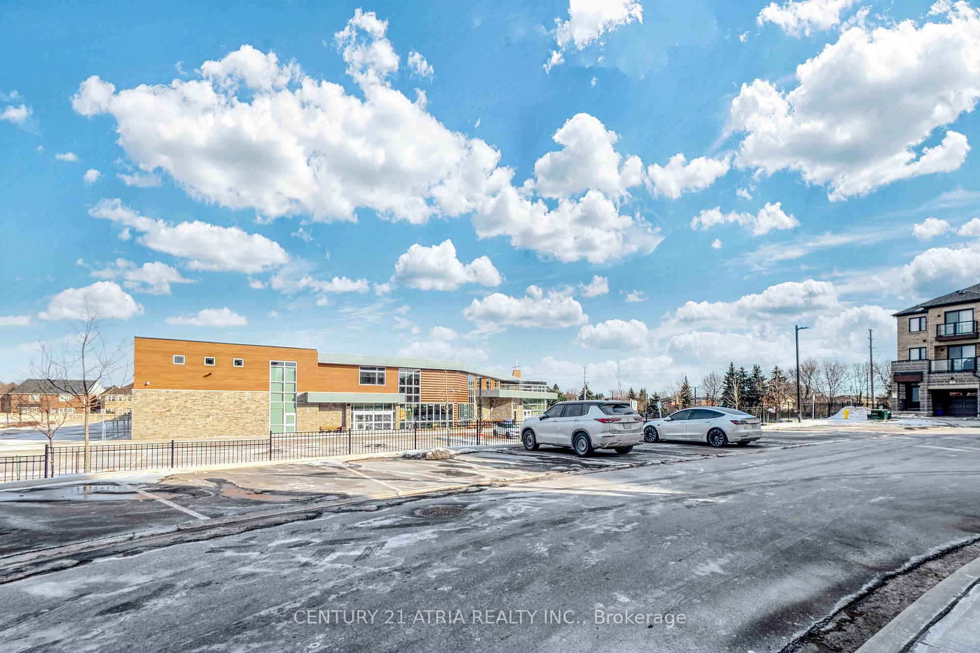 Photo 39 of 6 Tulocay Lane, Markham, Wismer — HOMEH