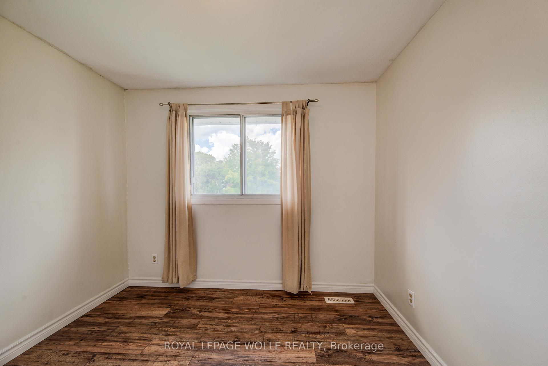 Photo 23 of 65 Aspen Crescent, Woolwich — HOMEH