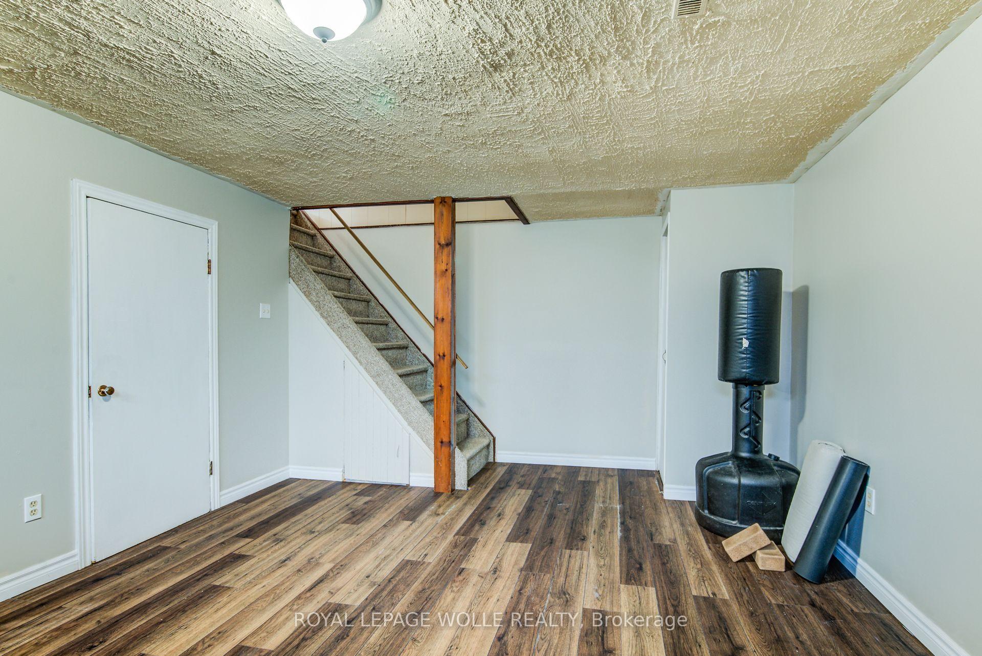 Photo 33 of 65 Aspen Crescent, Woolwich — HOMEH