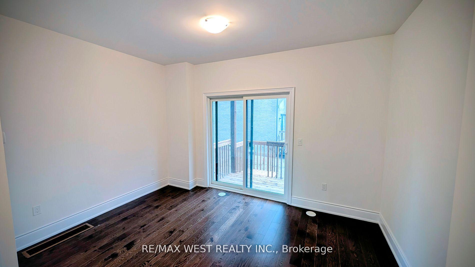 Photo 32 of 138 Wascana Road, Vaughan, Elder Mills — HOMEH