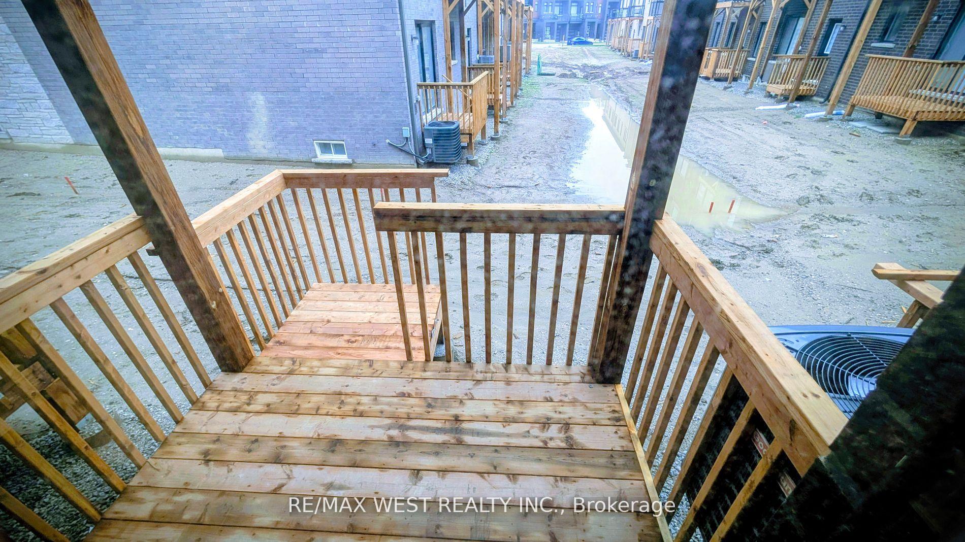 Photo 33 of 138 Wascana Road, Vaughan, Elder Mills — HOMEH