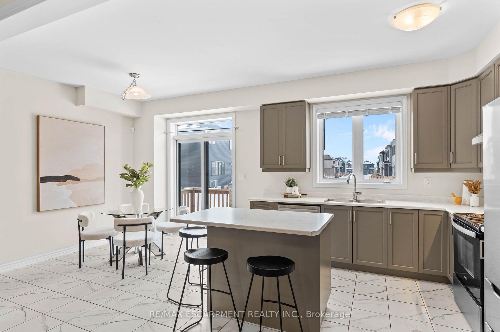 Photo 5 of 158 Andover Drive, Woolwich — HOMEH