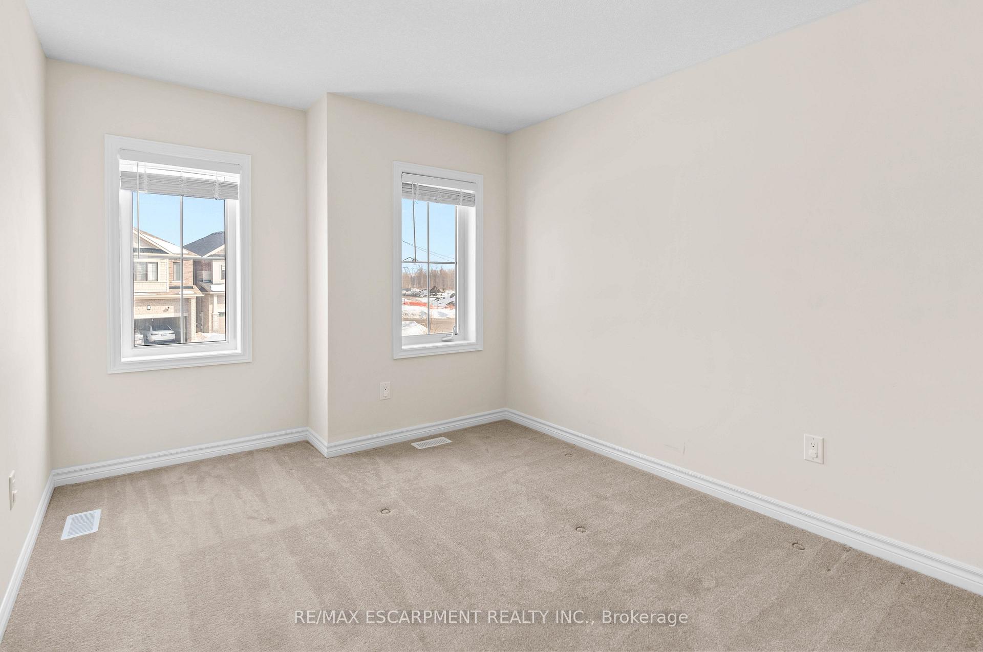 Photo 11 of 158 Andover Drive, Woolwich — HOMEH