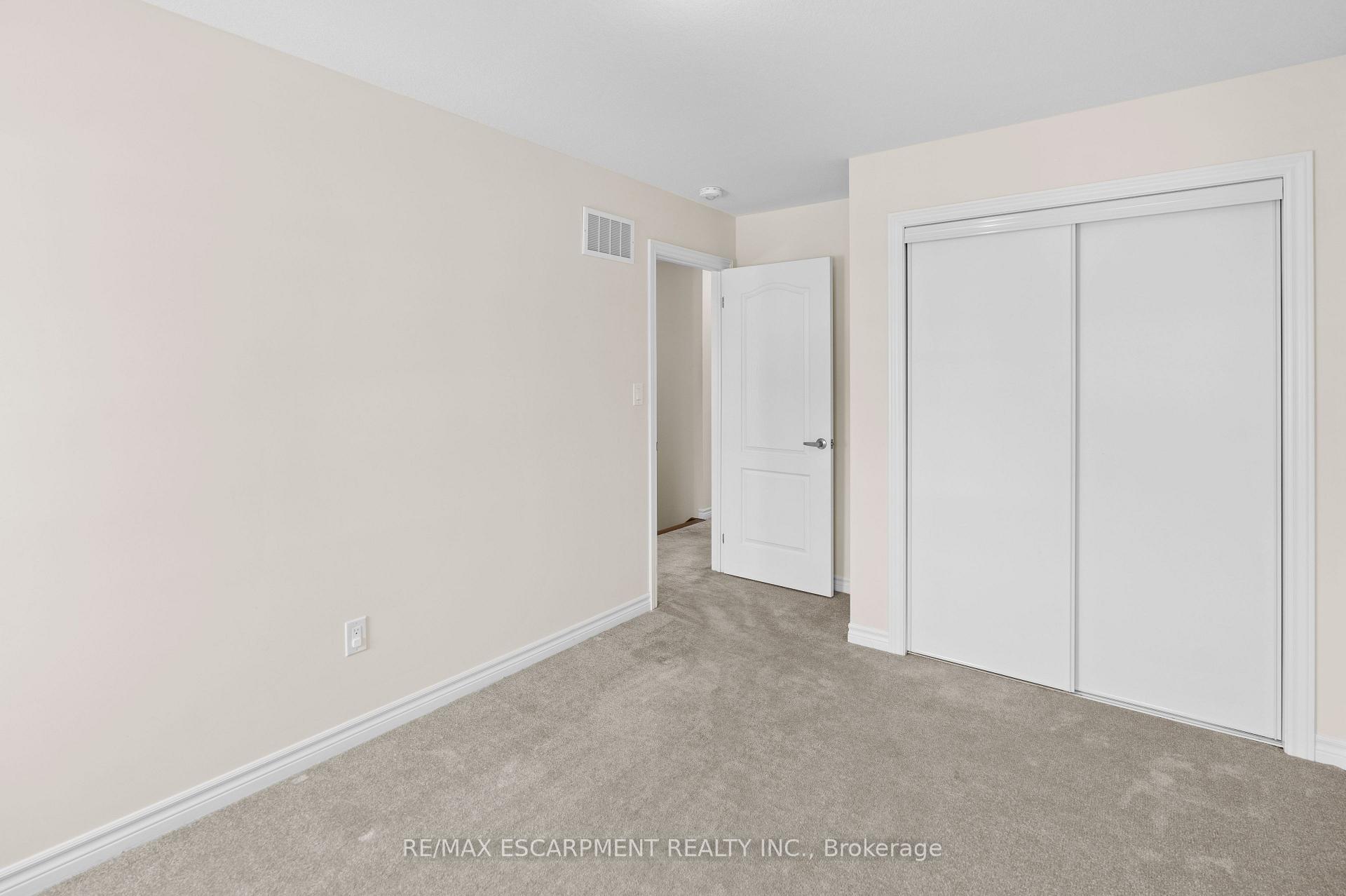 Photo 14 of 158 Andover Drive, Woolwich — HOMEH