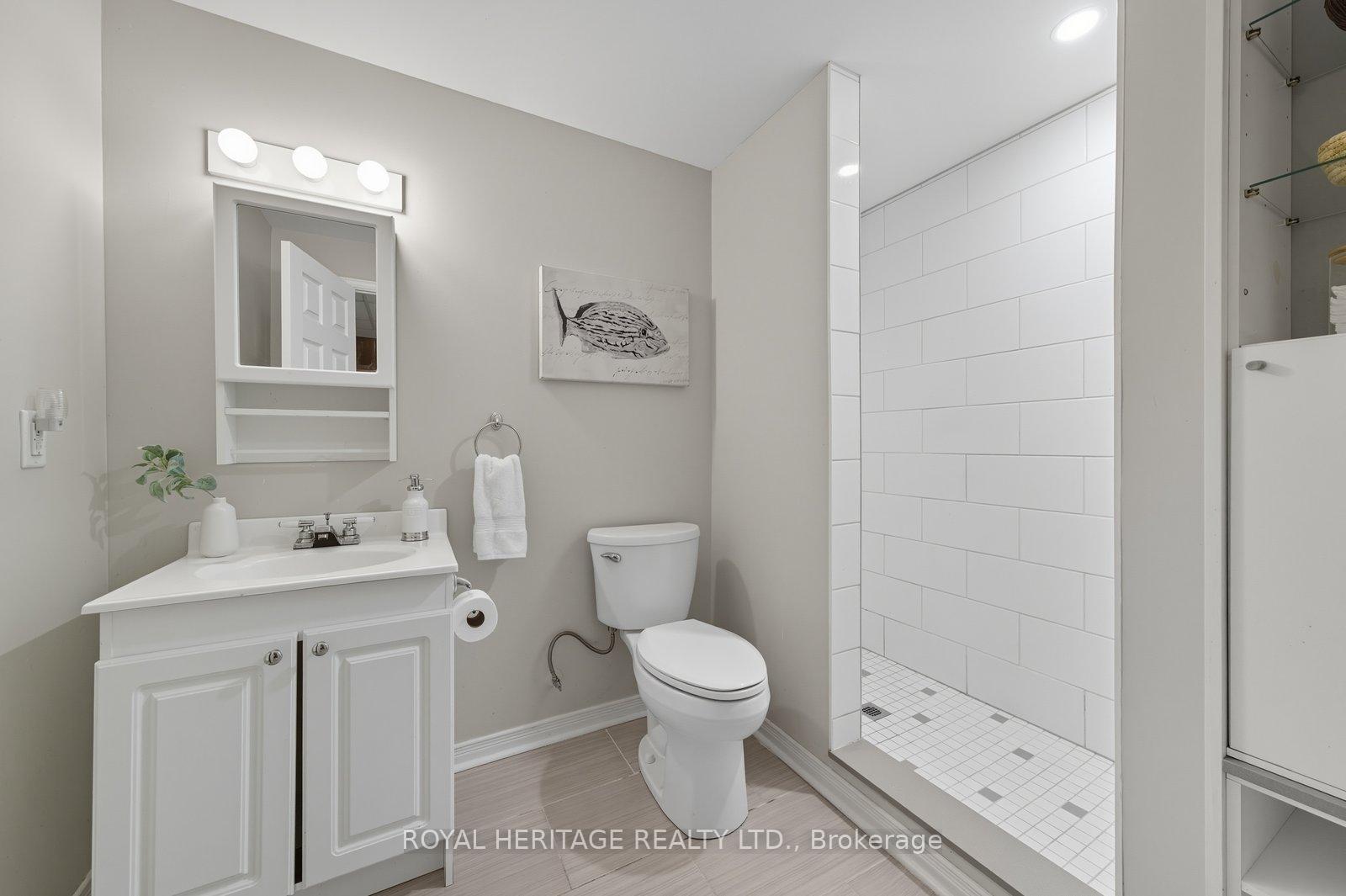 Photo 31 of 10 Watford Street, Whitby, Brooklin — HOMEH