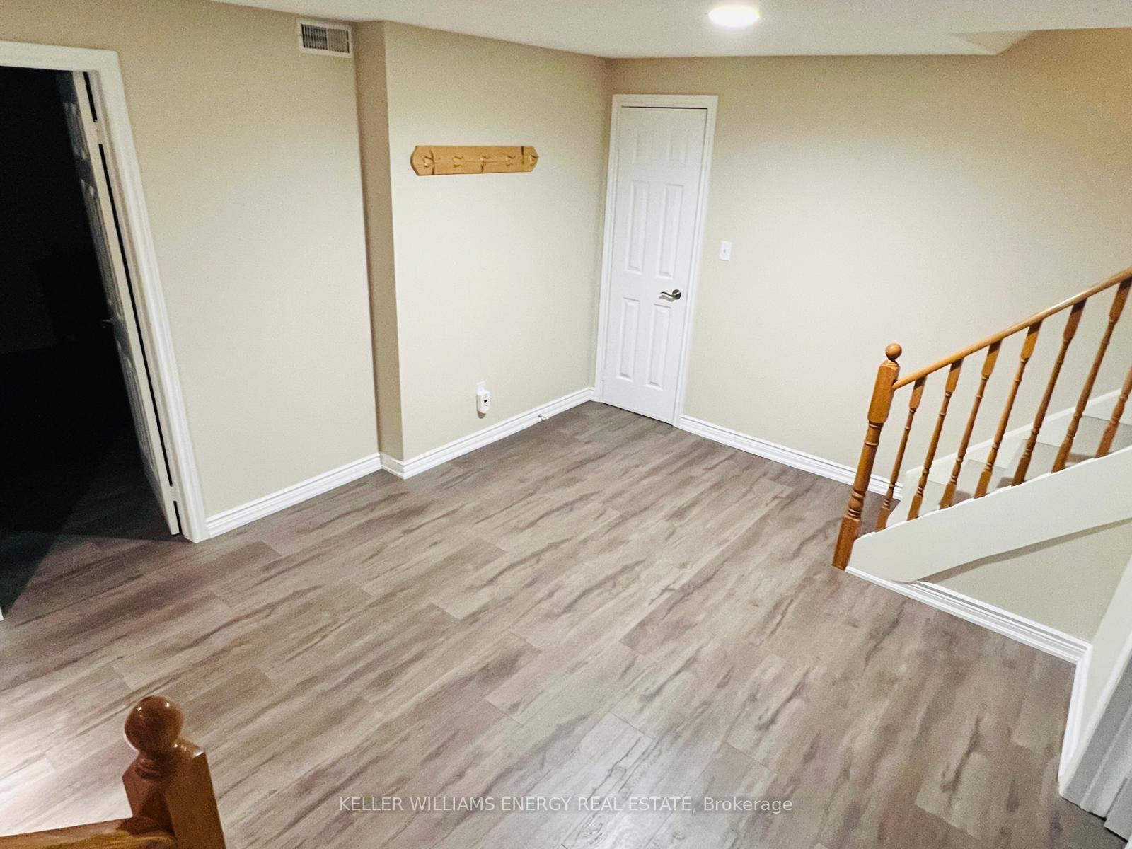 Photo 6 of 63 Inglewood Place, Whitby, Blue Grass Meadows — HOMEH