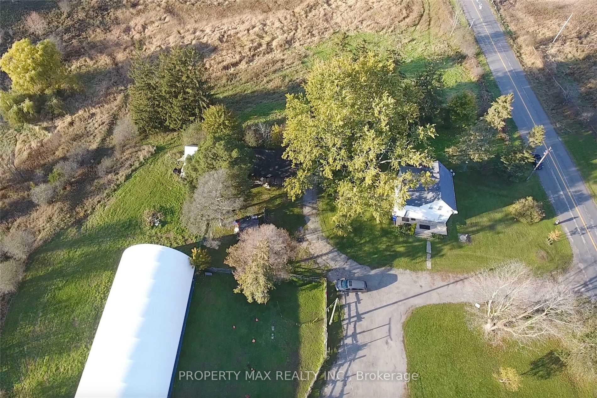 Photo 9 of 9570 Duffs Road, Whitby, Brooklin — HOMEH