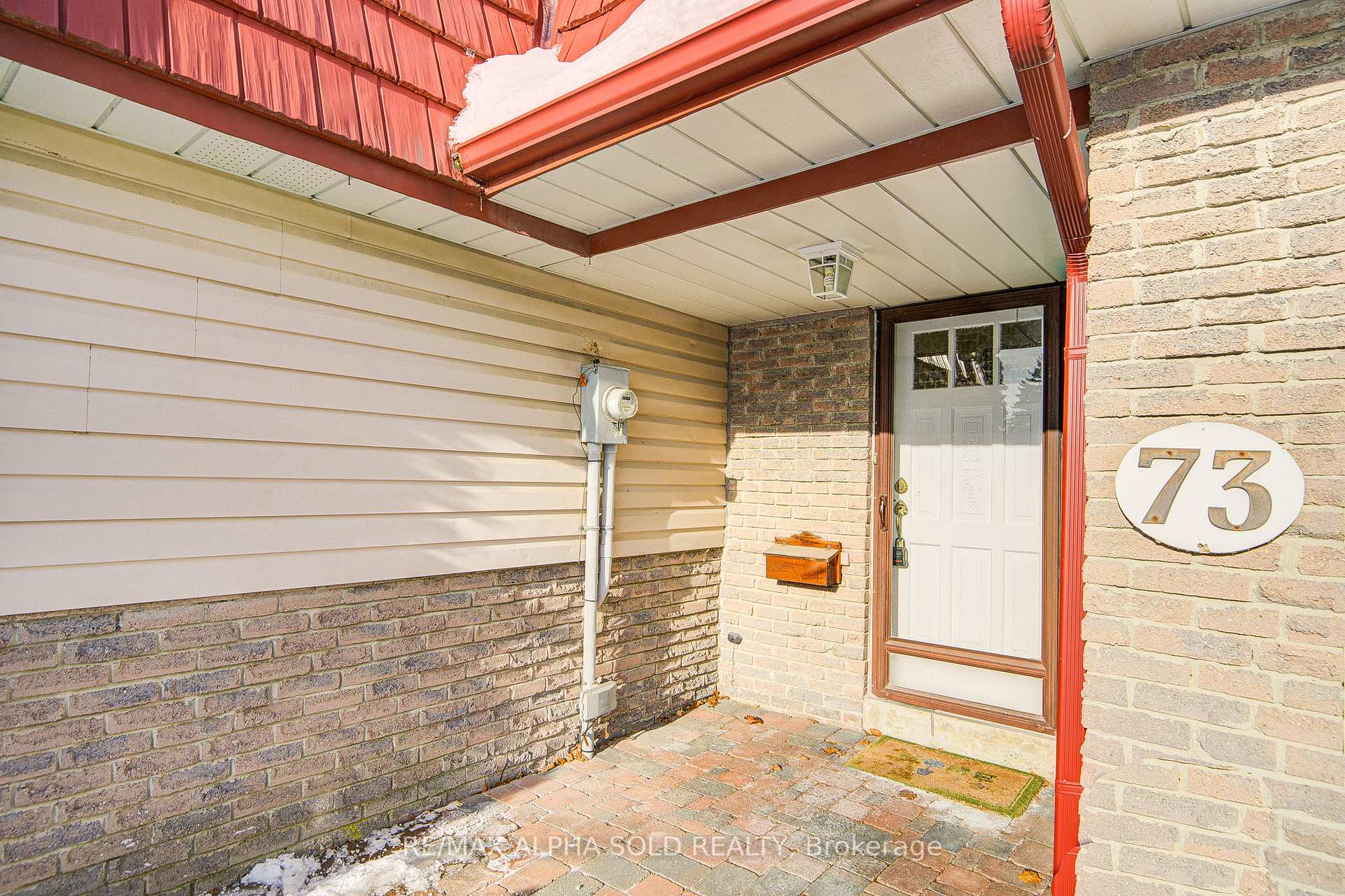 Photo 4 of 73 Oak Lea Circle, Markham, Markham Village — HOMEH