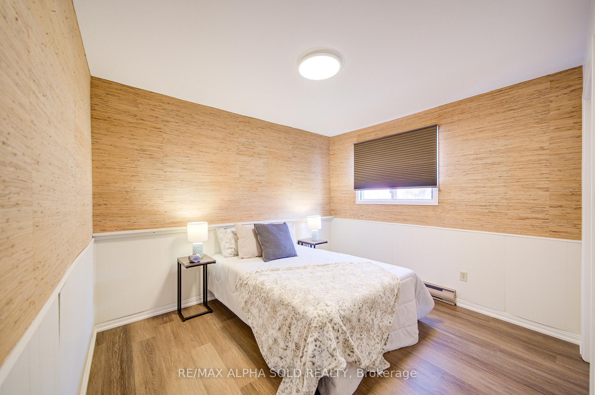 Photo 18 of 73 Oak Lea Circle, Markham, Markham Village — HOMEH