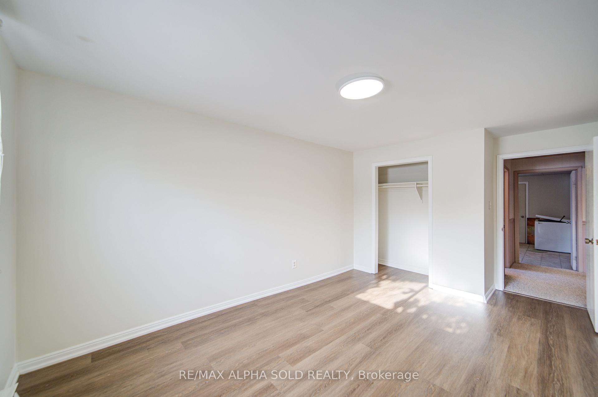 Photo 33 of 73 Oak Lea Circle, Markham, Markham Village — HOMEH