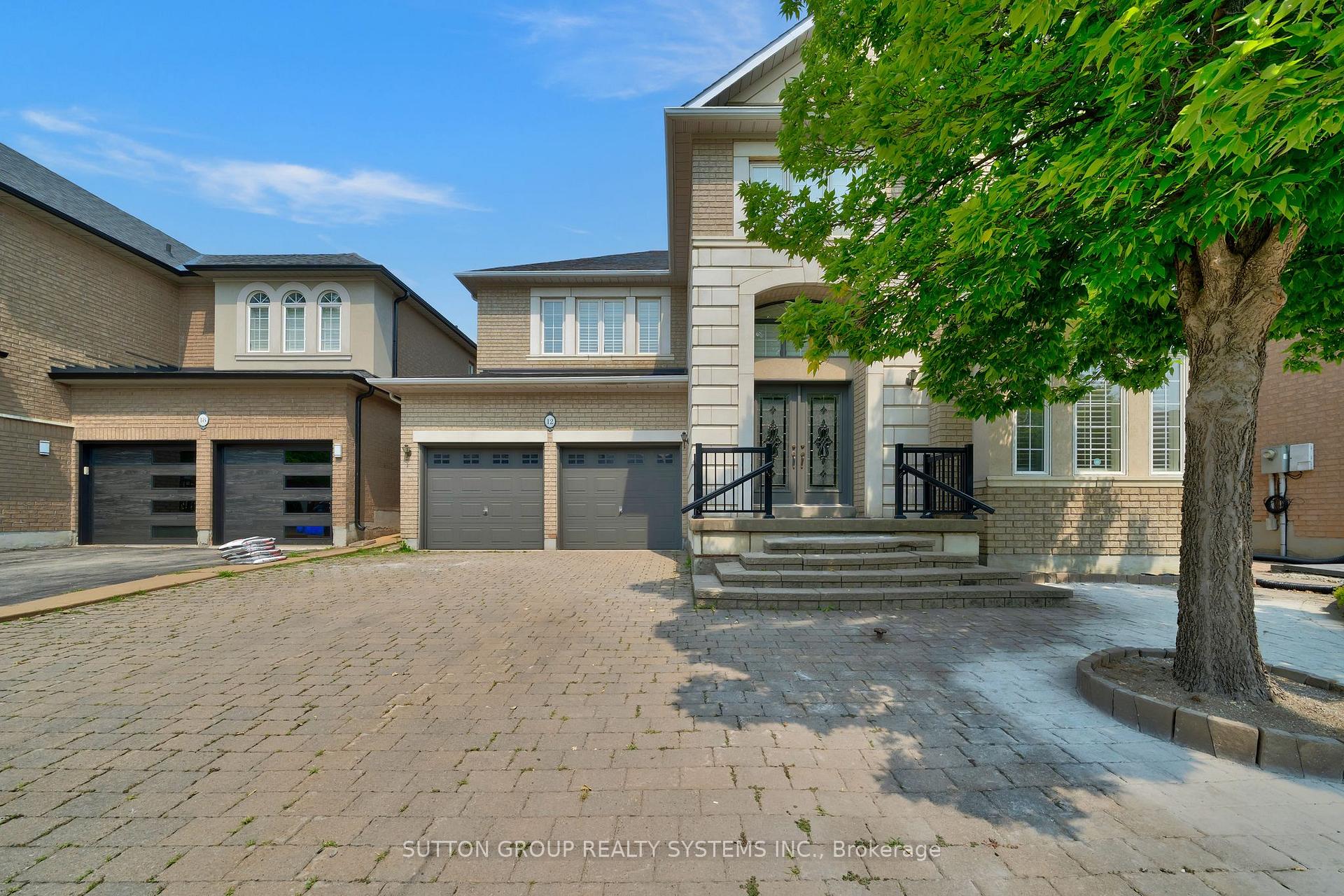 Photo 1 of 12 St Urbain Drive, Vaughan, Vellore Village — HOMEH