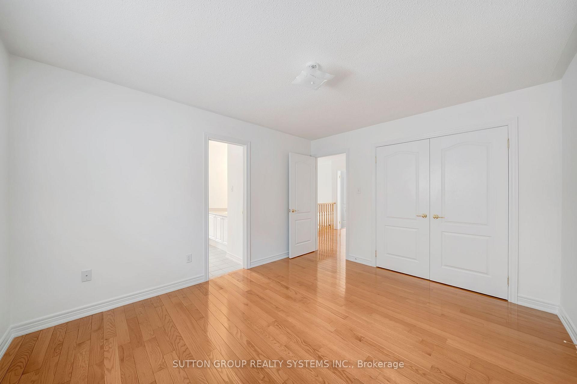 Photo 31 of 12 St Urbain Drive, Vaughan, Vellore Village — HOMEH