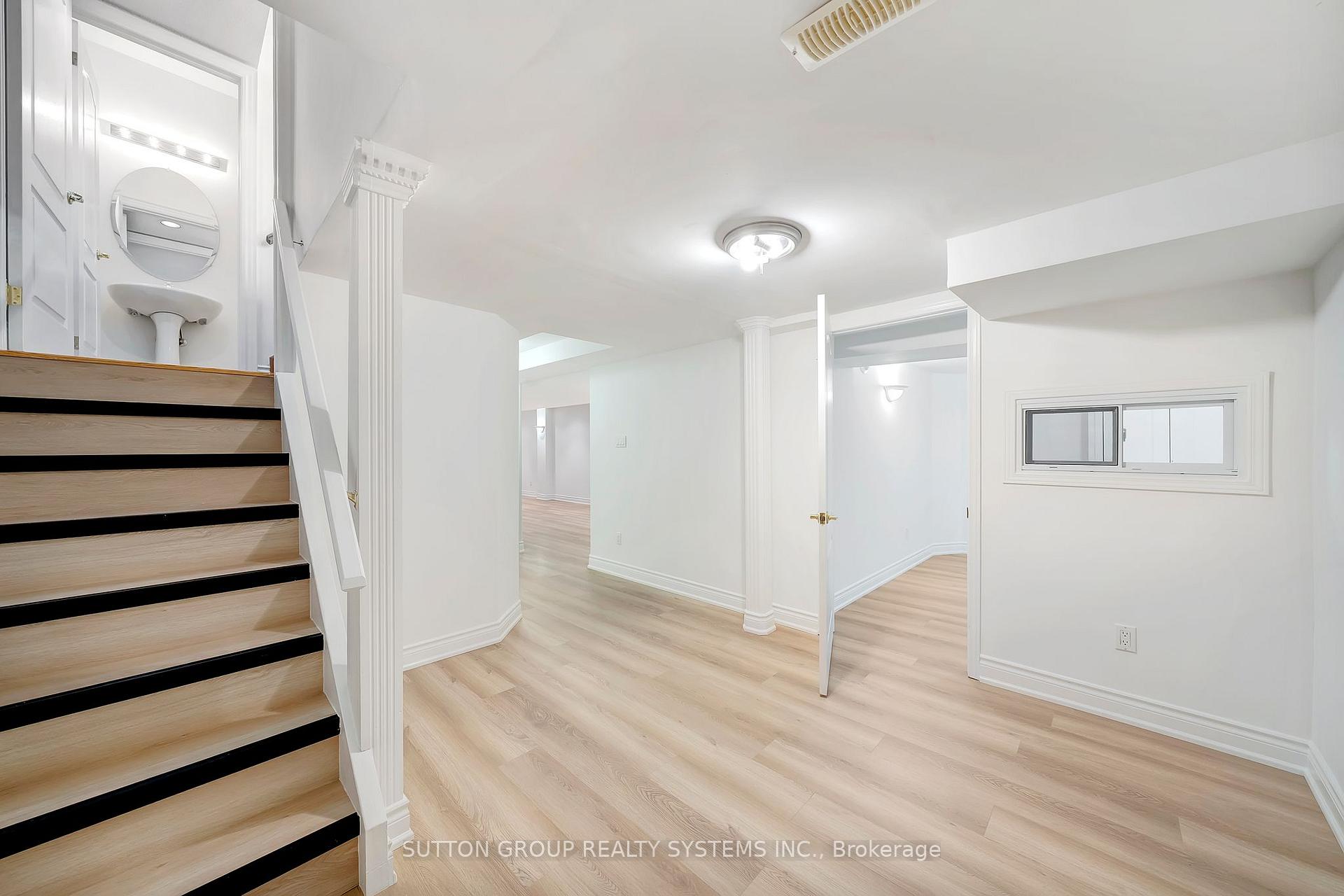 Photo 37 of 12 St Urbain Drive, Vaughan, Vellore Village — HOMEH