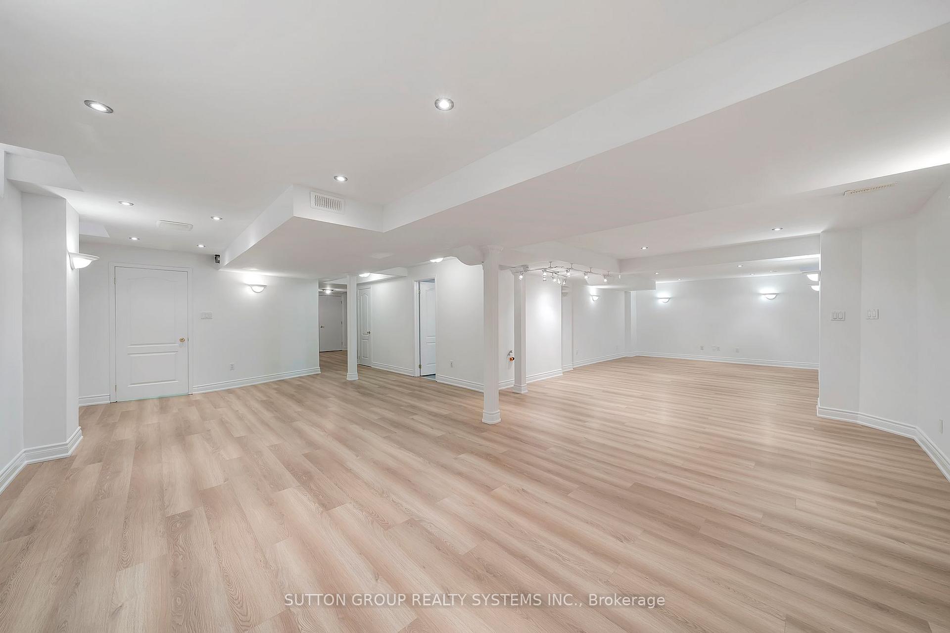 Photo 40 of 12 St Urbain Drive, Vaughan, Vellore Village — HOMEH