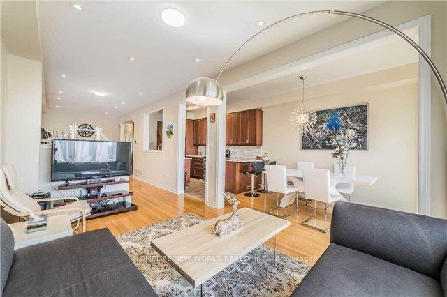 Photo 4 of 201 District Avenue, Vaughan, Patterson — HOMEH