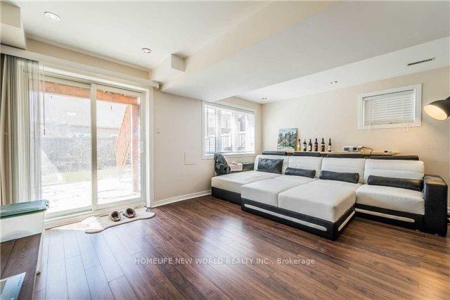 Photo 17 of 201 District Avenue, Vaughan, Patterson — HOMEH