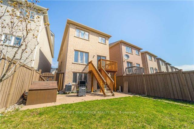 Photo 19 of 201 District Avenue, Vaughan, Patterson — HOMEH