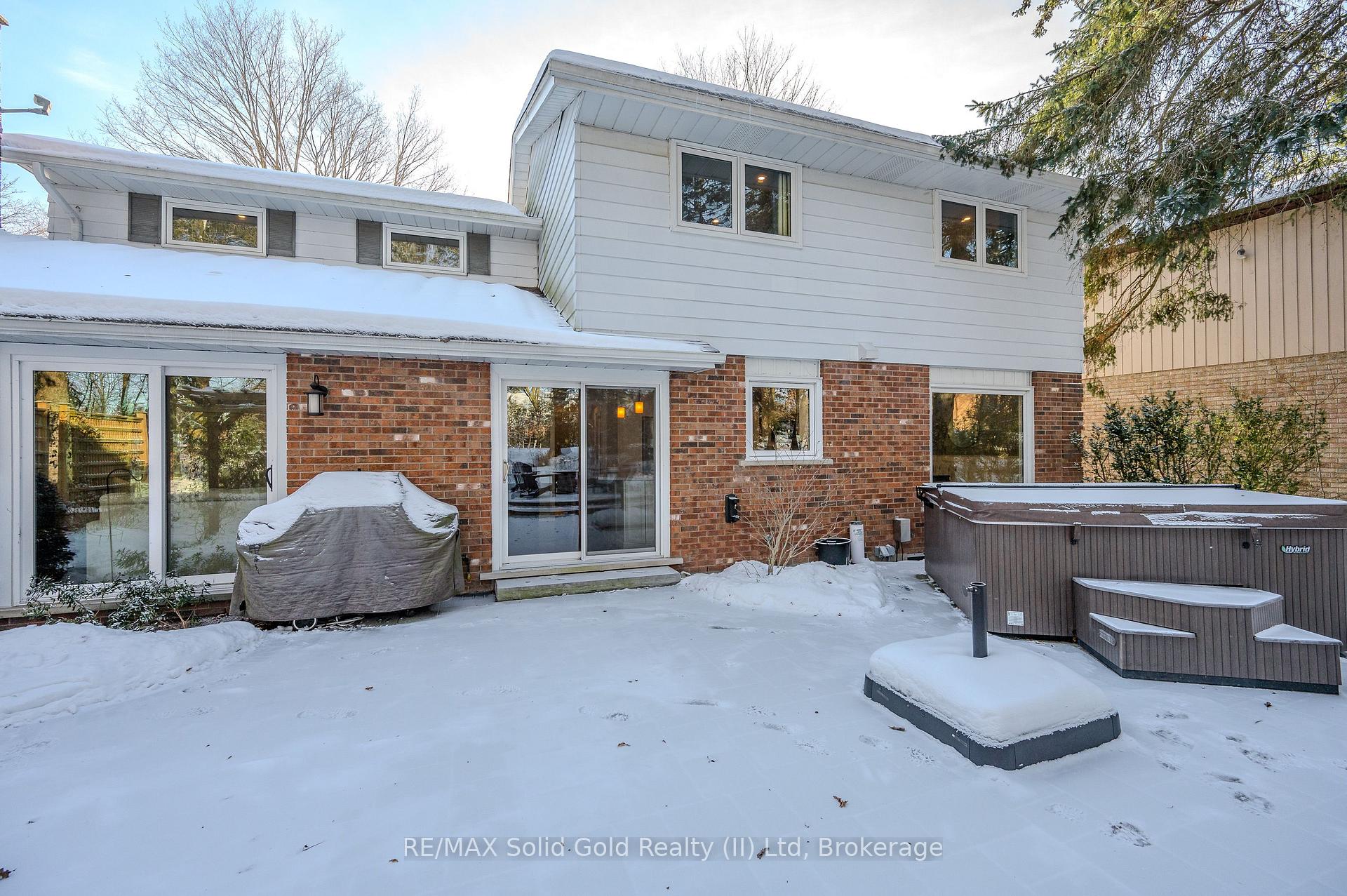 Photo 31 of 299 Craigleith Drive, Waterloo — HOMEH