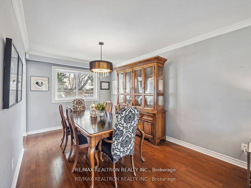 Photo 11 of 53 Peter Andrew Crescent, Vaughan, Brownridge — HOMEH