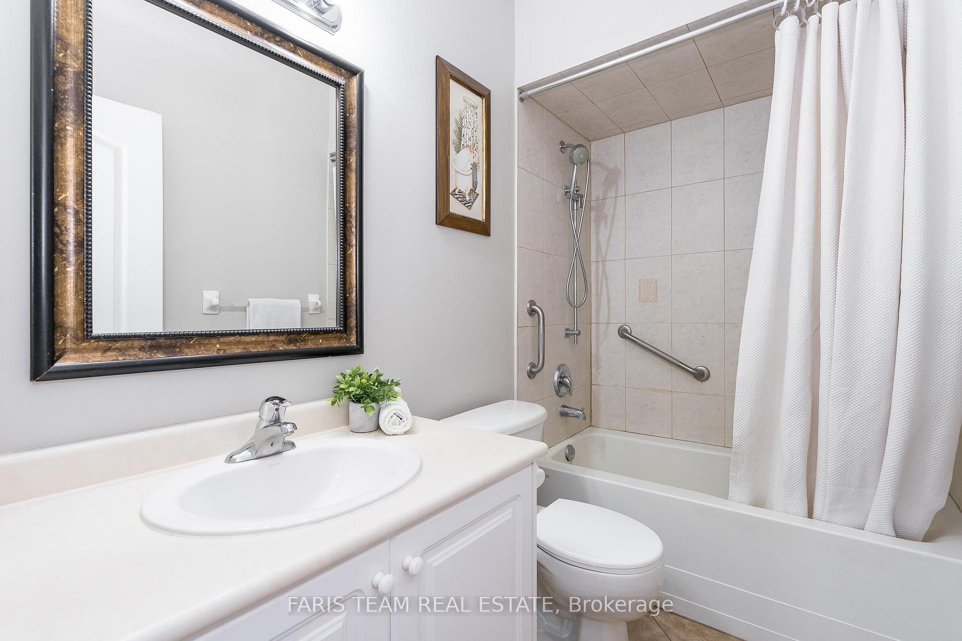 Photo 11 of 8 Elm Drive, Wasaga Beach — HOMEH