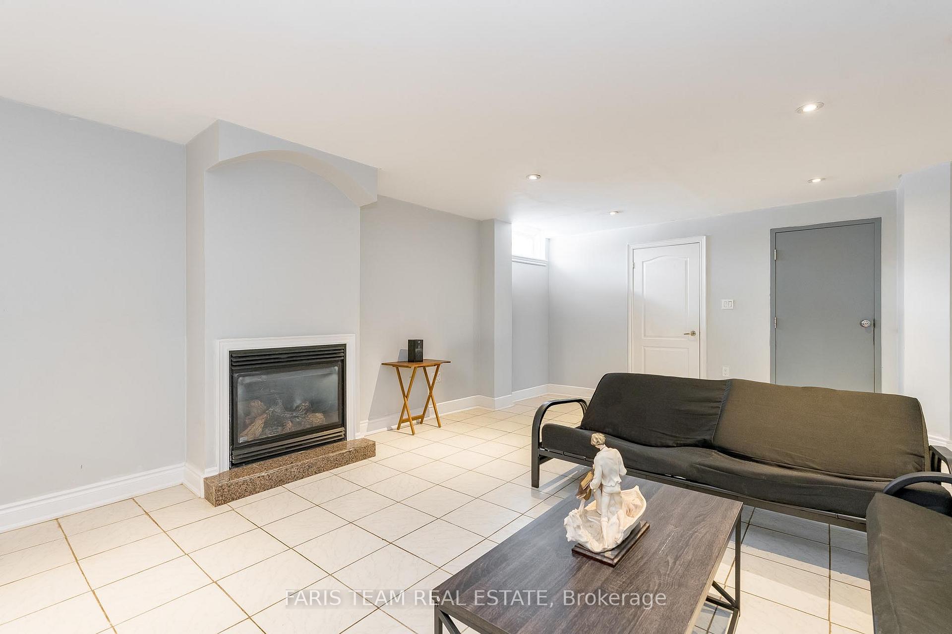 Photo 15 of 8 Elm Drive, Wasaga Beach — HOMEH