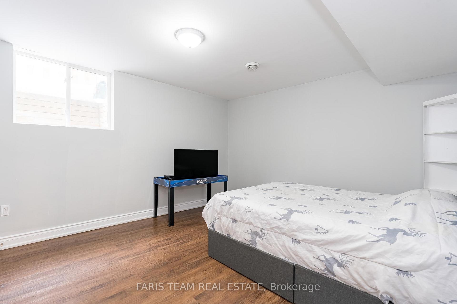 Photo 16 of 8 Elm Drive, Wasaga Beach — HOMEH