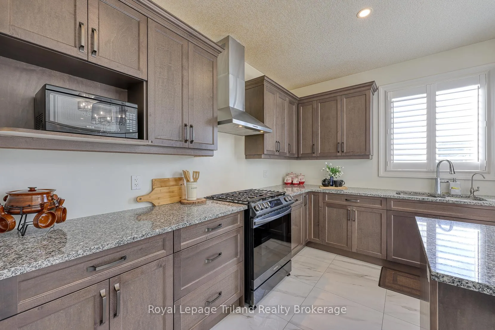 Photo 14 of 50 Thames Springs Crescent, Zorra, Thamesford — HOMEH