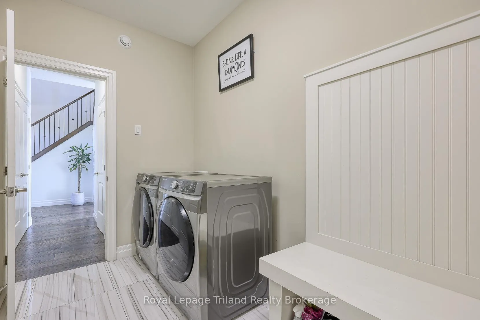 Photo 19 of 50 Thames Springs Crescent, Zorra, Thamesford — HOMEH