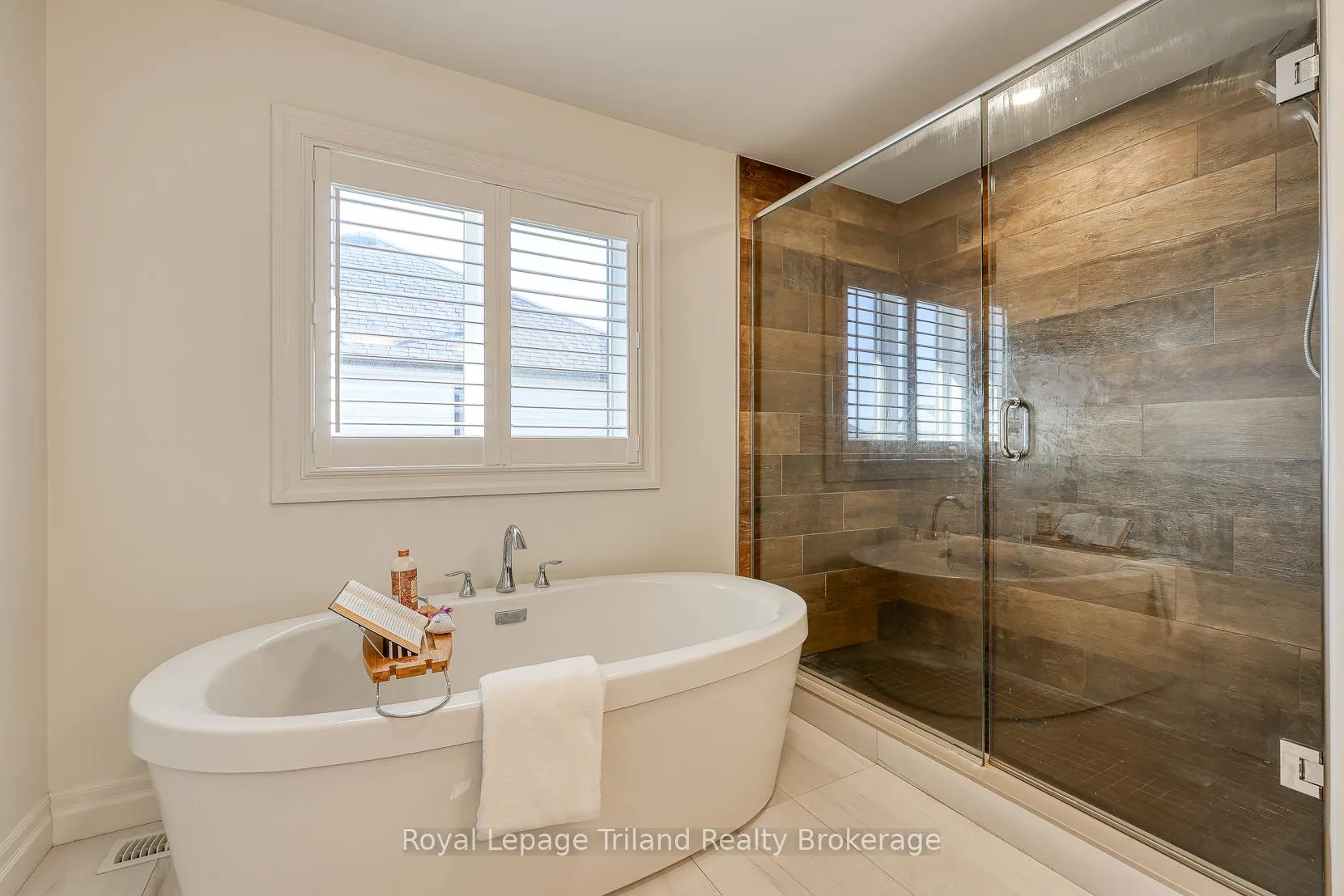 Photo 23 of 50 Thames Springs Crescent, Zorra, Thamesford — HOMEH