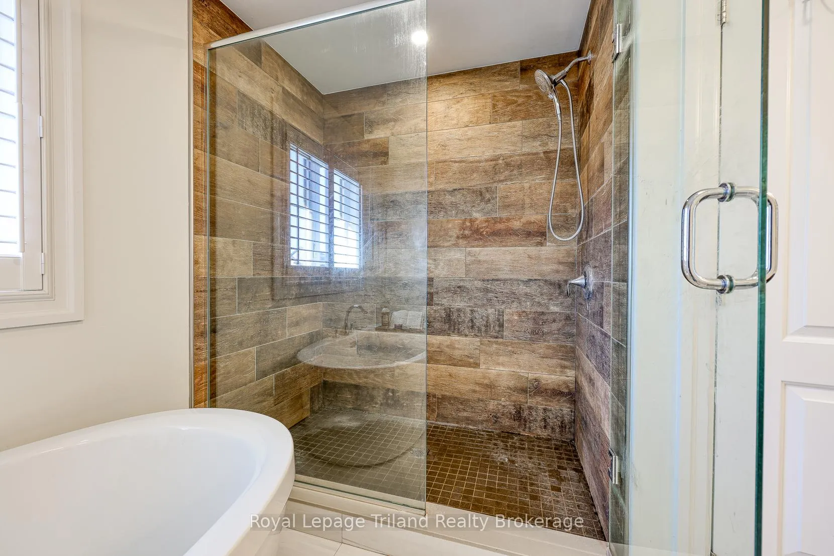 Photo 24 of 50 Thames Springs Crescent, Zorra, Thamesford — HOMEH