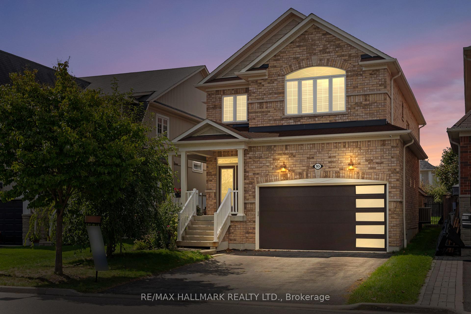 Photo 1 of 95 Rockland Crescent, Whitby, Brooklin — HOMEH