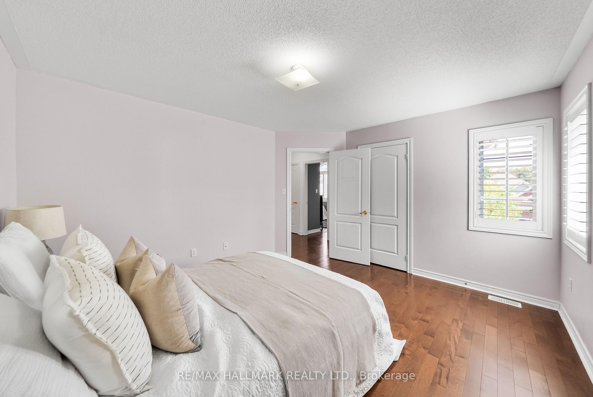 Photo 28 of 95 Rockland Crescent, Whitby, Brooklin — HOMEH