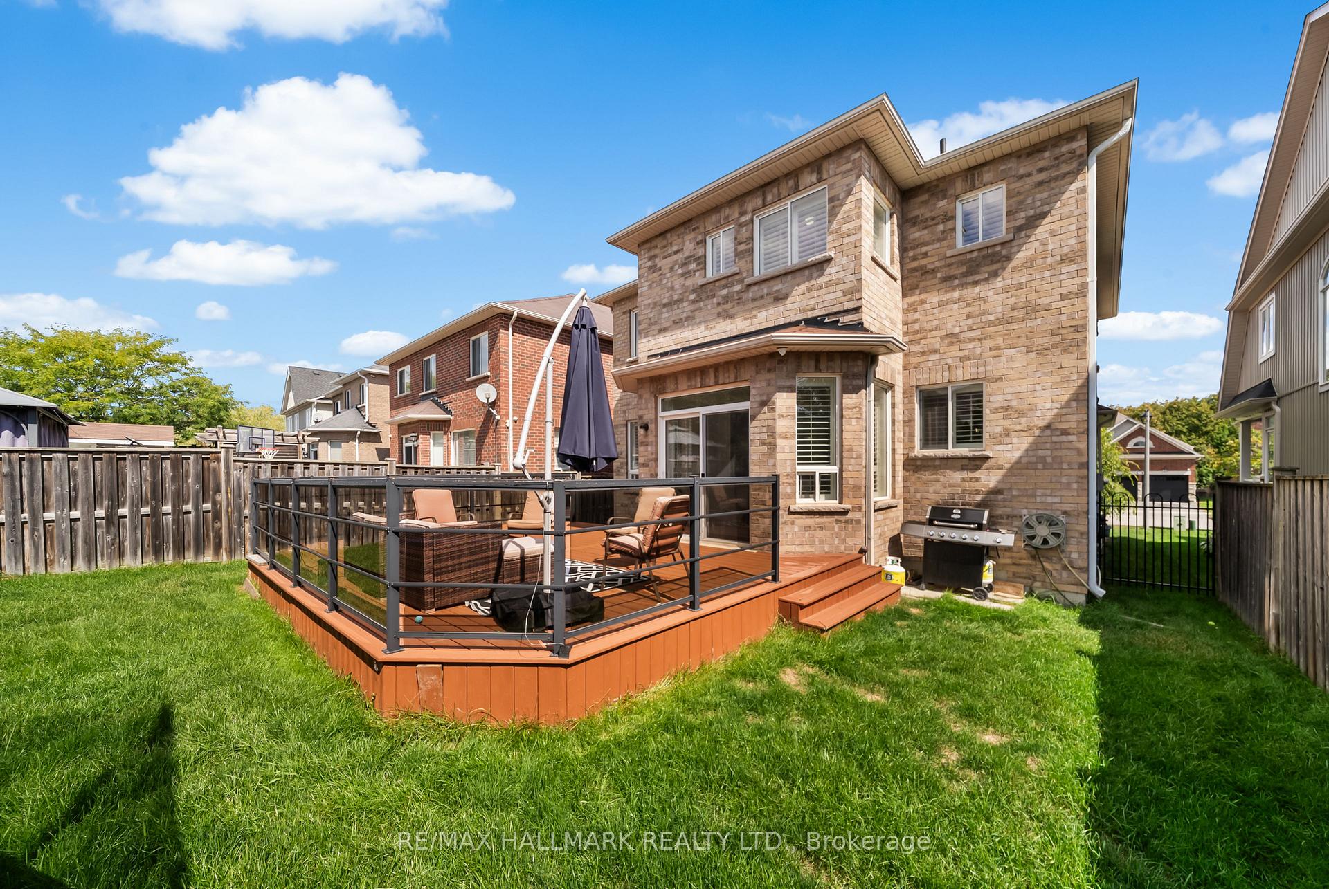 Photo 43 of 95 Rockland Crescent, Whitby, Brooklin — HOMEH
