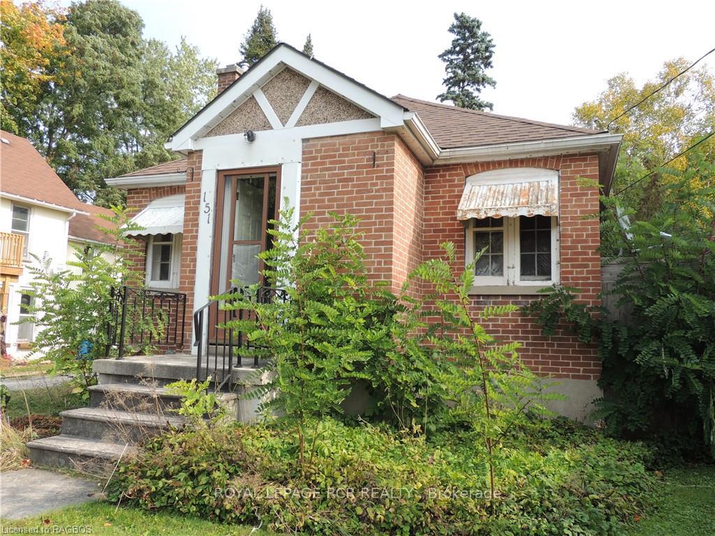 Photo 2 of 151 Countess Street N, West Grey — HOMEH