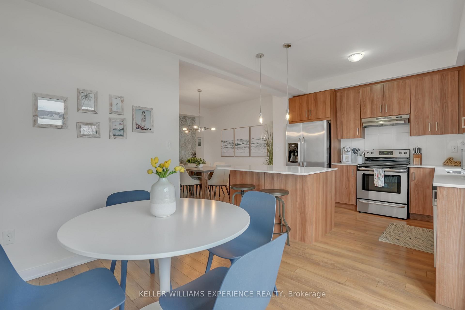 Photo 7 of 11 Bremont Way, Wasaga Beach — HOMEH