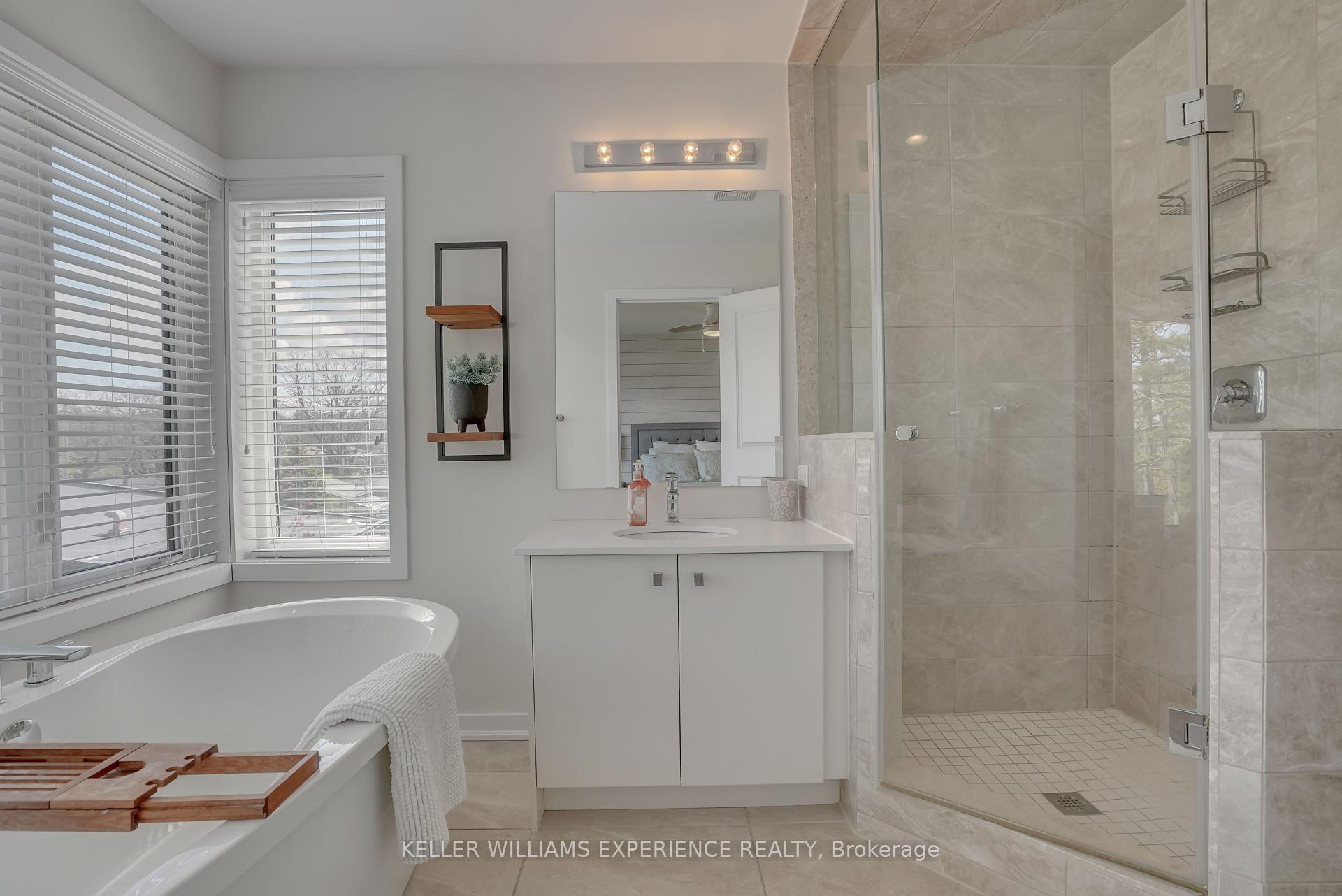 Photo 12 of 11 Bremont Way, Wasaga Beach — HOMEH