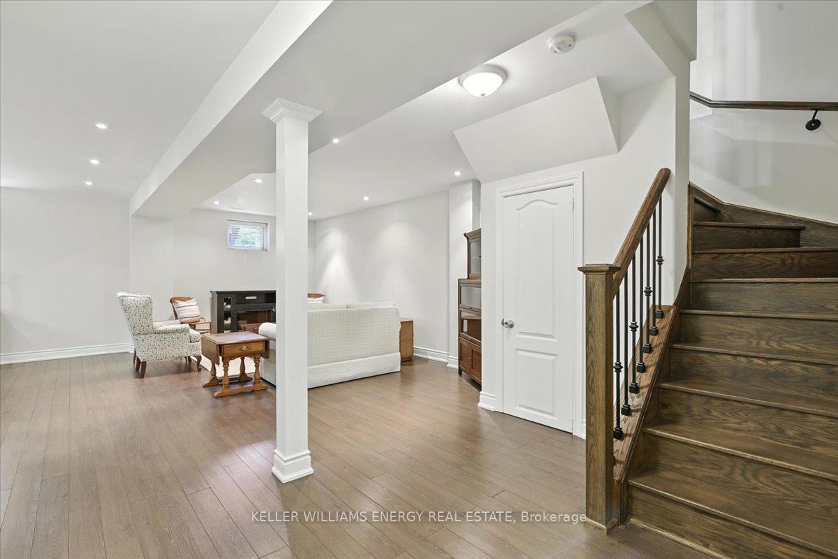 Photo 30 of 1762 Dufferin Street, Whitby, Port Whitby — HOMEH